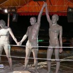 womens_mud_wrestling_21